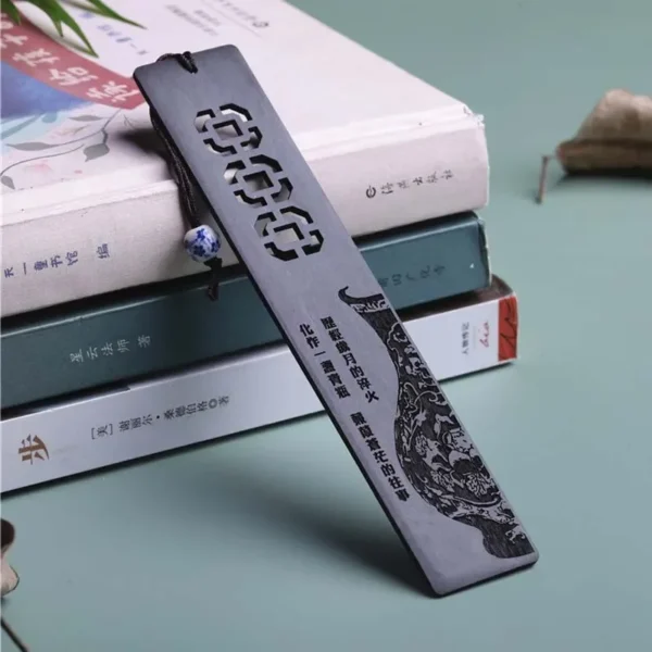 Engraved Wooden Bookmark – Vintage Chinese-Inspired Design for Reading & Gifting