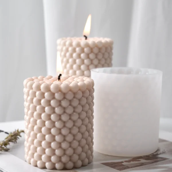 Cozy Clean Girl Bubble Candle – Handmade Aesthetic Candle